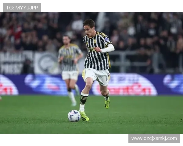 斯基拉透露桑德兰曾有意引进尤文后卫凯利但球员倾向留队